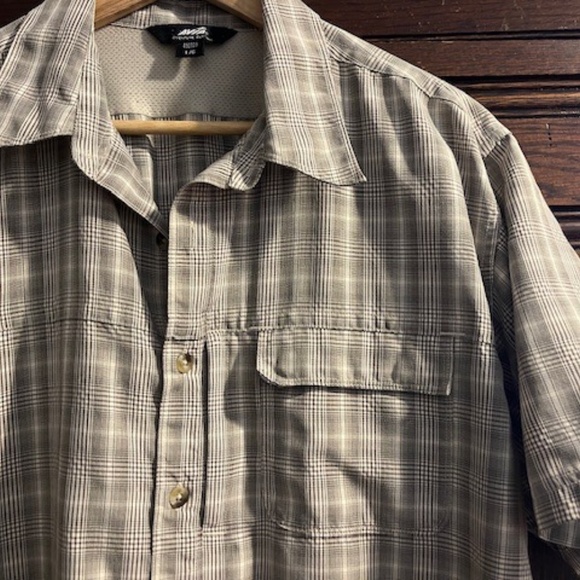 Avia Mens Short Sleeve Travel Shirt - Picture 3 of 4